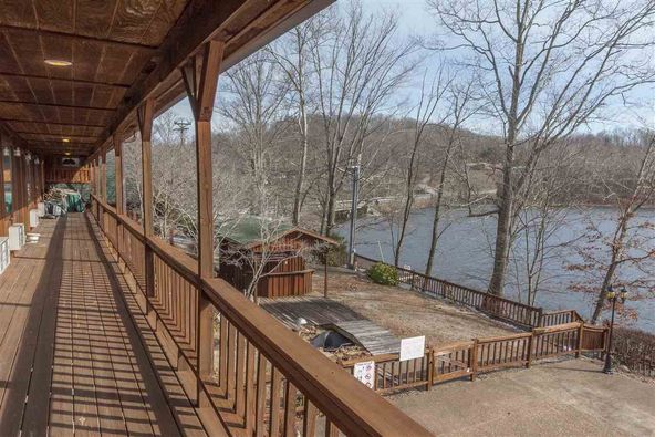 530 Lake Malone Rd, Lewisburg, KY 42256